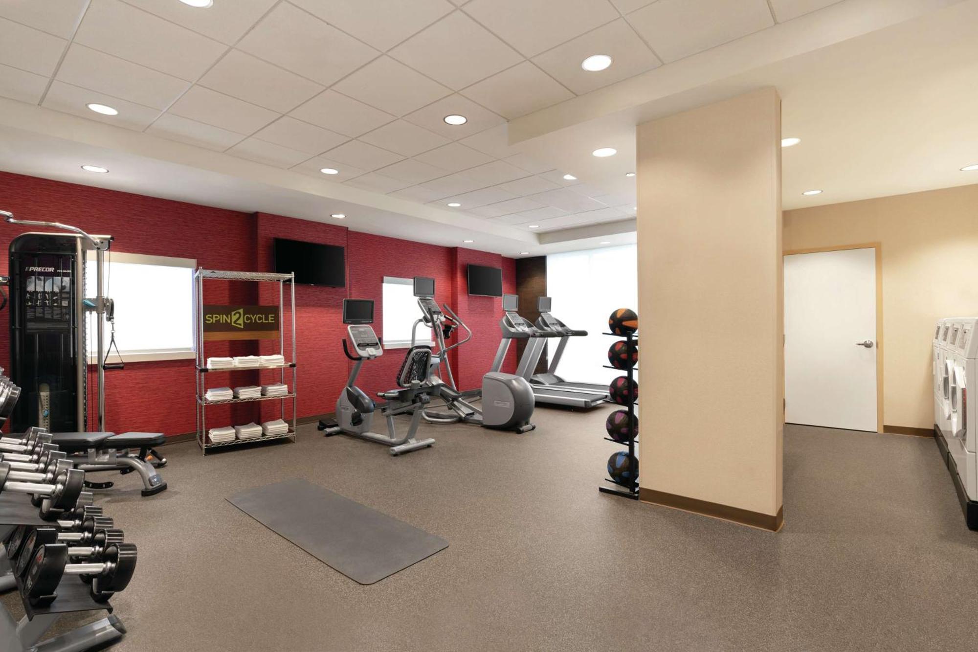 Home2 Suites By Hilton Lancaster Rohrerstown Bagian luar foto